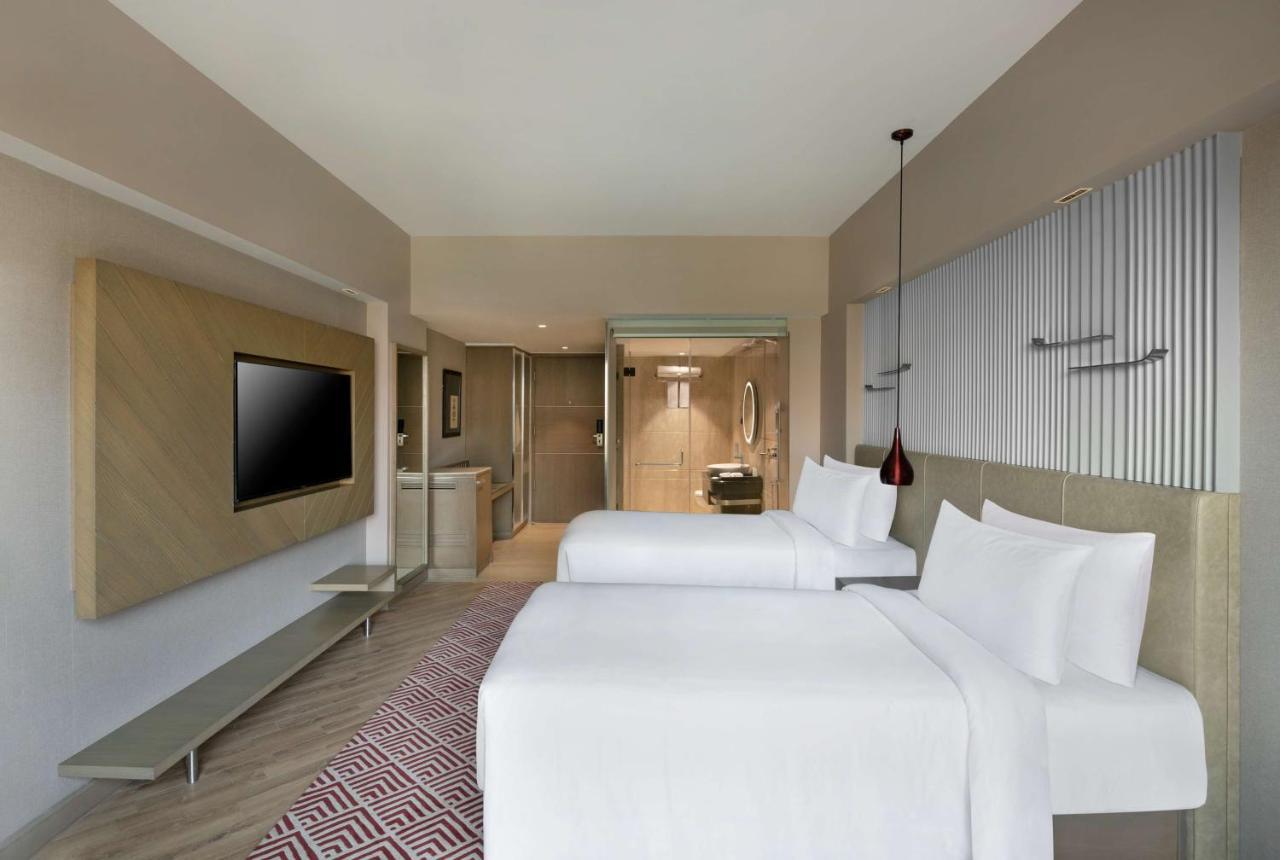 Radisson Hotel Sector 29 Gurugram Gurgaon Exterior photo