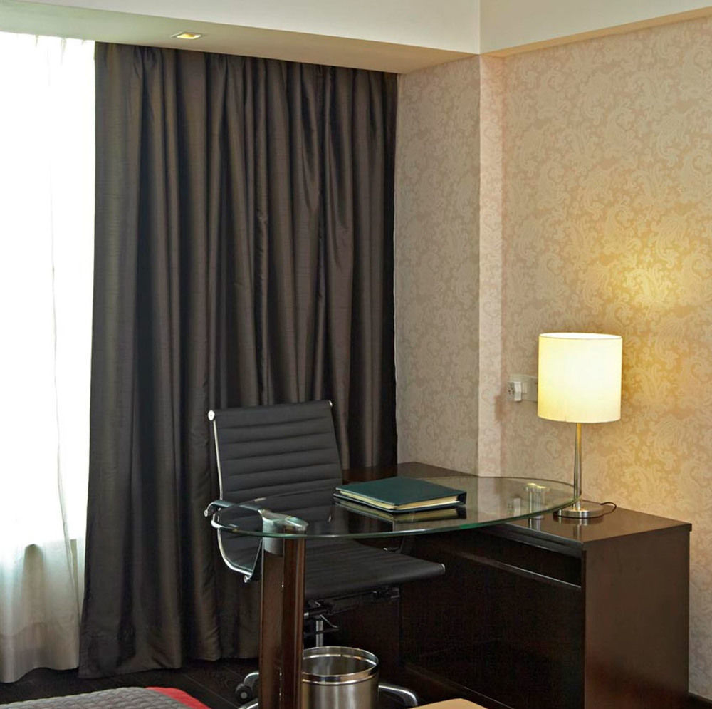 Radisson Hotel Sector 29 Gurugram Gurgaon Exterior photo